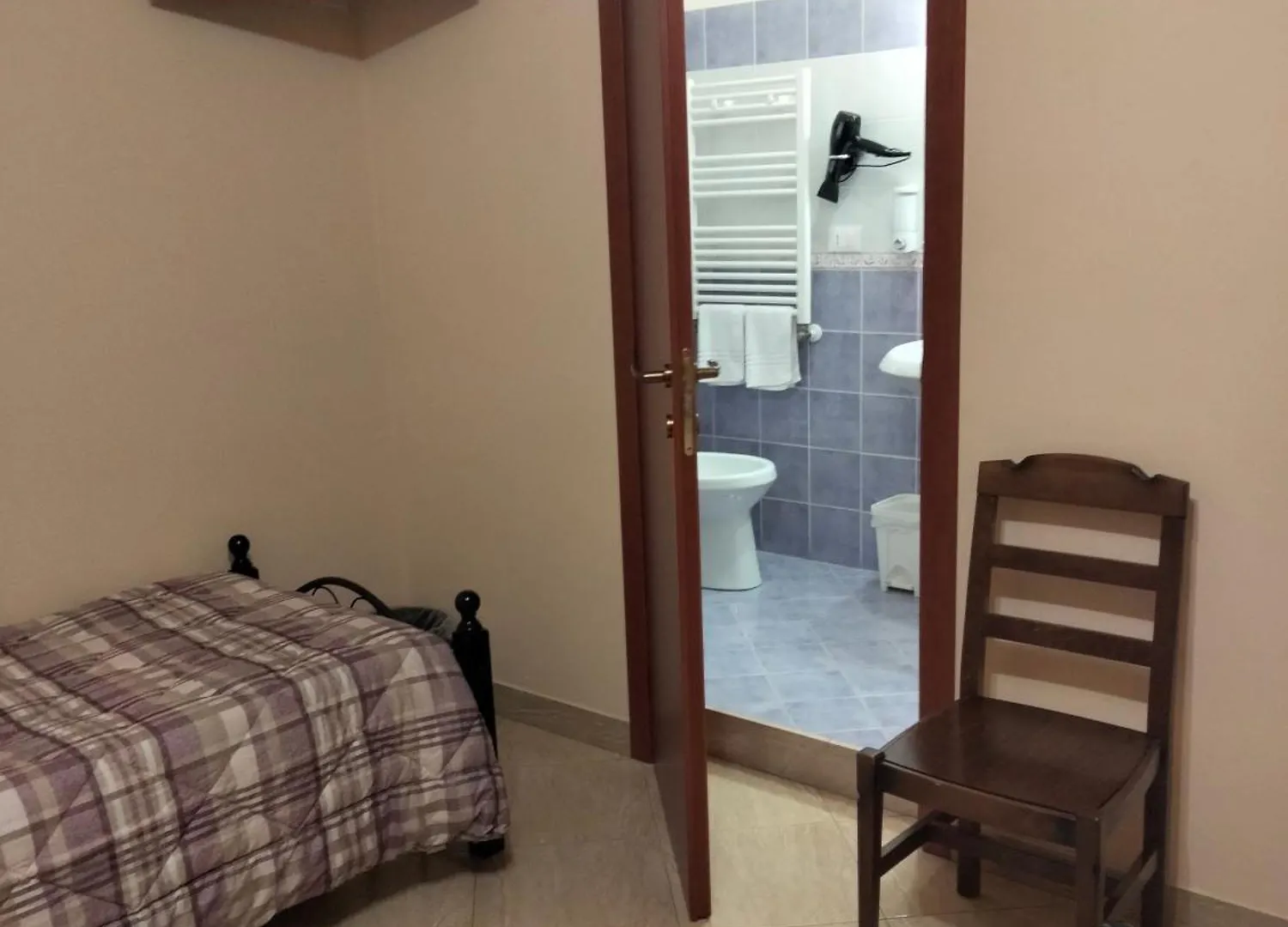 The Best Rooms & Apartments - Parcheggia Gratis Sotto Casa Ed Entra - Mazara del Vallo Maison d'hôtes