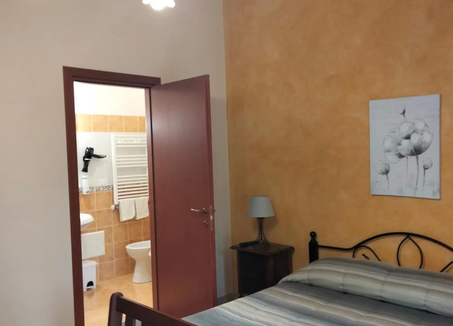 The Best Rooms & Apartments - Parcheggia Gratis Sotto Casa Ed Entra - Mazara del Vallo Maison d'hôtes