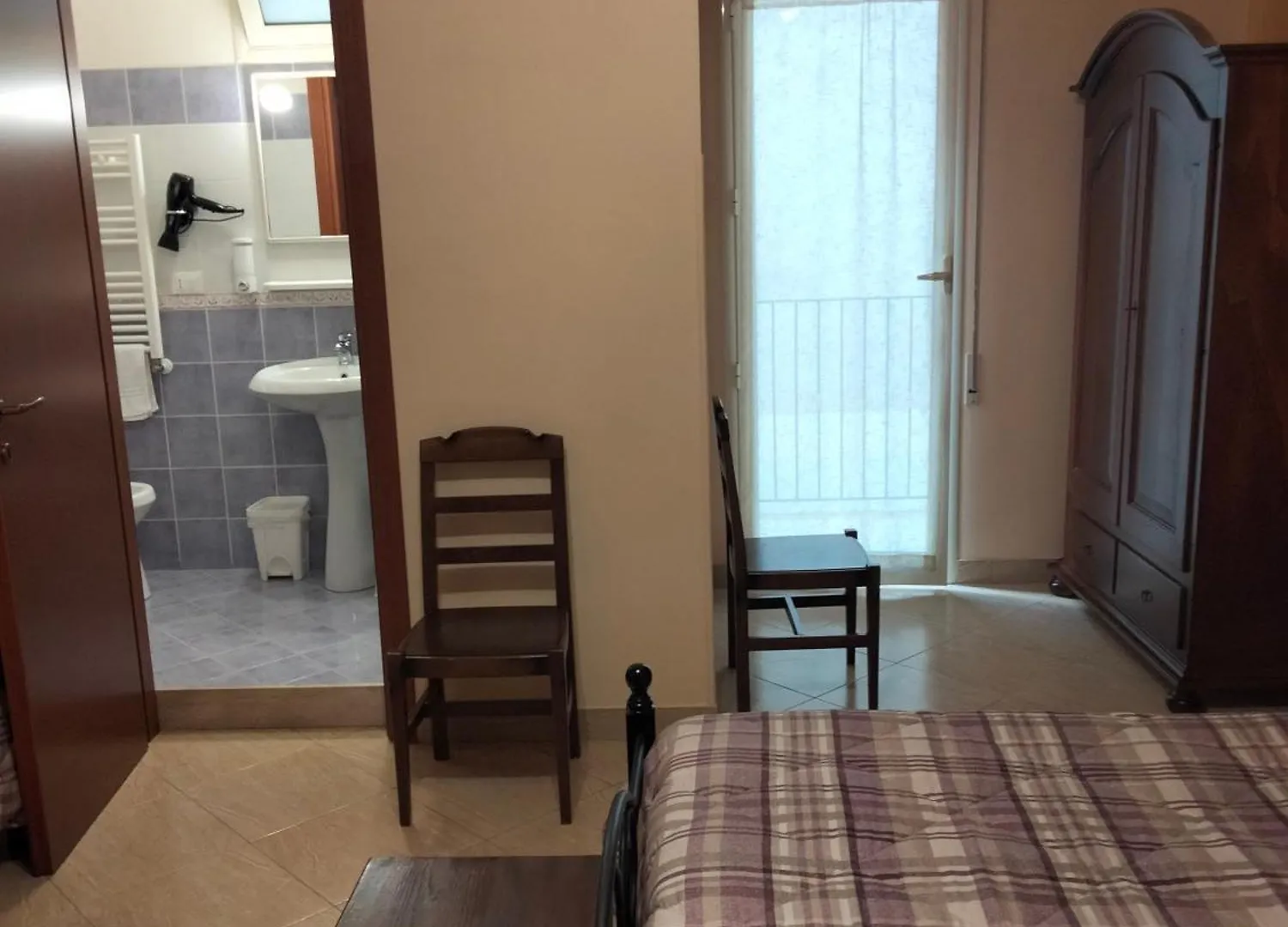 Guest house The Best Rooms & Apartments - Parcheggia Gratis Sotto Casa Ed Entra - Mazara del Vallo