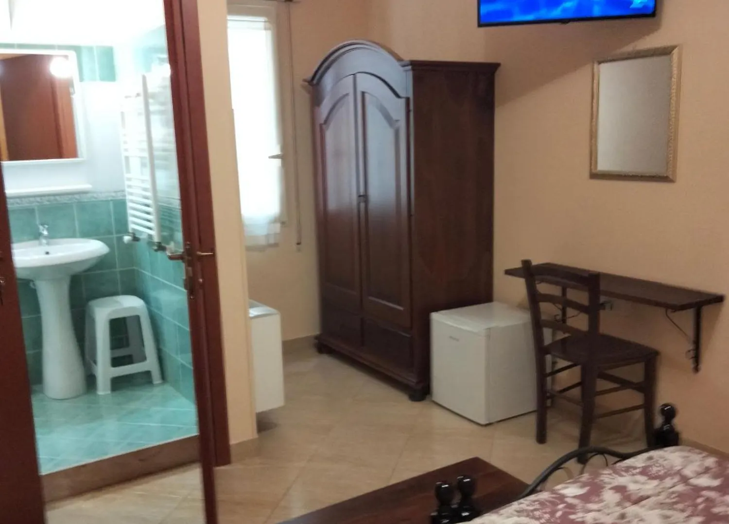 The Best Rooms & Apartments - Parcheggia Gratis Sotto Casa Ed Entra - Mazara del Vallo 3*,